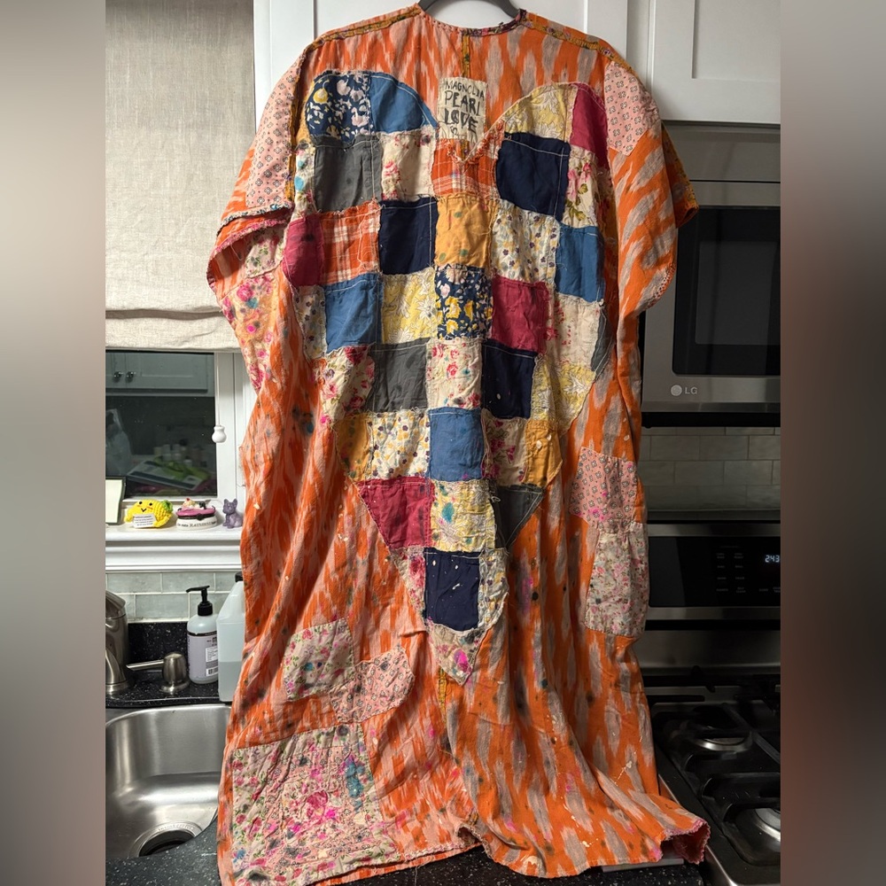 SOLD!!😍Magnolia Pearl Ikat Jaya Kaftan! 😍